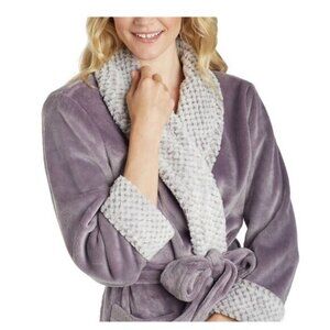 NEW Carole Hochman Plush Lavender Robe SIZE SMALL NWT